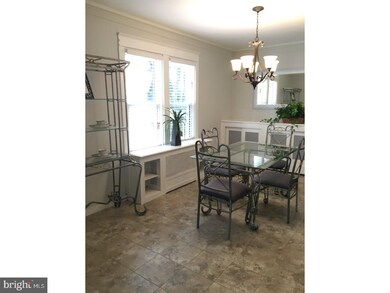 608 Beechwood Ave, Darby, PA 19023 - photo 4