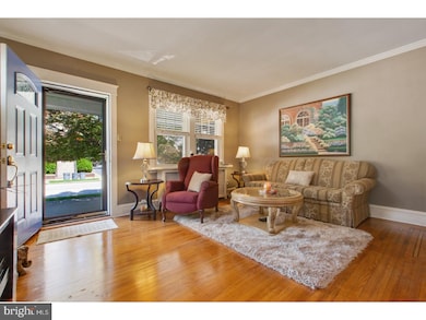 1136 Broad St, Darby, PA 19023 - photo 3