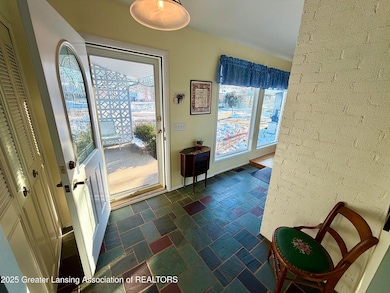 1923 Gay Ln, Lansing, MI 48912 - photo 7