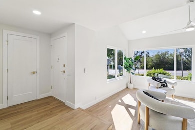 10828 Lamentin Ct unit 313, San Diego, CA 92124 - photo 4