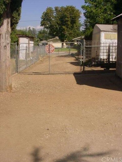 Property Access Wide Enough For Big Rig & Trailer