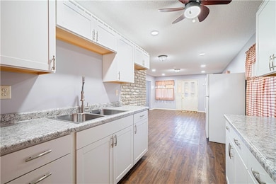 2819 S 22nd St, Saint Joseph, MO 64503 - photo 7