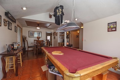 1433 Foxwood Dr, Medford, OR 97504 - photo 2