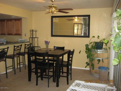 Kitchen Bar Area