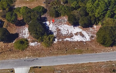 Photo shows total property combined for package deal of 336 and 340 Gilbert Ave S for a total of .55 acres of duplex zoned land!