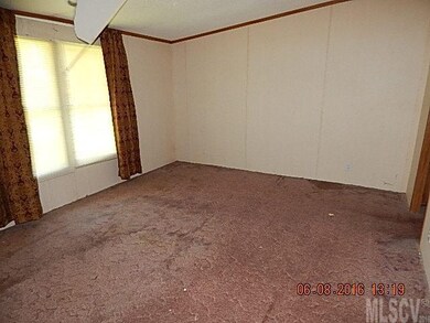 4055 Pigtail Rd, Lenoir, NC 28645 - photo 3