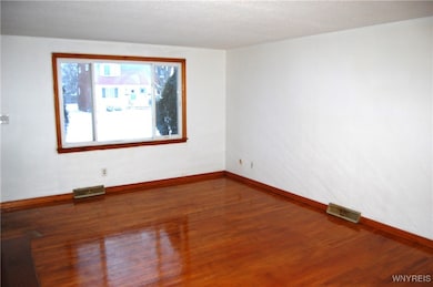 69 Sable Palm Dr, Buffalo, NY 14225 - photo 3