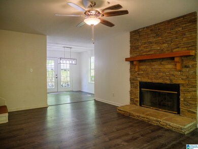 8616 Woodview Ln, Pinson, AL 35126 - photo 6