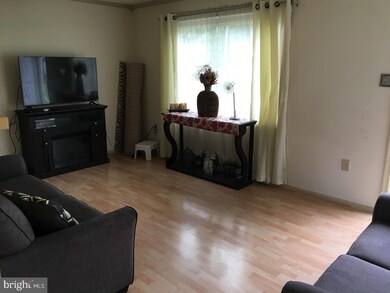 125 Sturbridge Dr, Sicklerville, NJ 08081 - photo 5