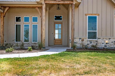 513 Longhorn Dr, Springtown, TX 76082 - photo 6