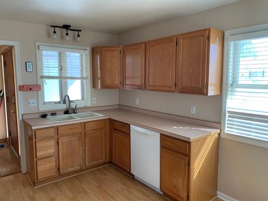 Kitchen<|><|>