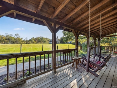 8940 E Georgetown Rd, Columbus, IN 47201 - photo 4