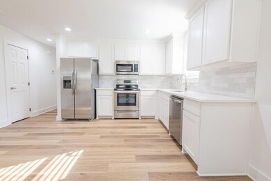 924 W Day St, Denison, TX 75020 - photo 7