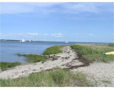 21 Noyes Ave unit N/A, Mattapoisett, MA 02739 - photo 2