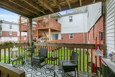 2800 Madison Ave unit 1B, Bridgeport, CT 06606 - photo 2