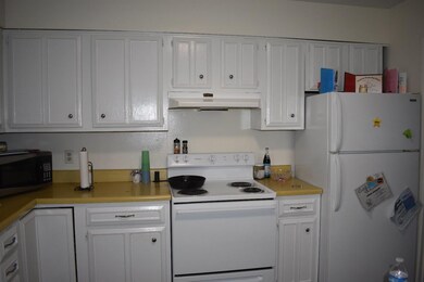 107 Magnolia Way unit A-B, Nicholasville, KY 40356 - photo 2