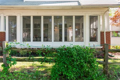 11 Glenwood Ave, Pawtucket, RI 02860 - photo 5