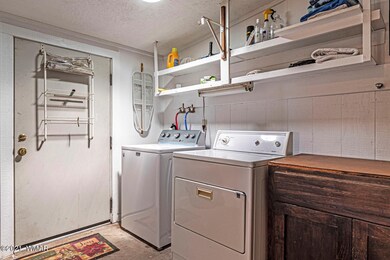 8465 Ridge Drive Show Low AZ 85901