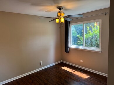 303 Newport Ln unit D1, Bartlett, IL 60103 - photo 4