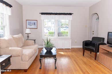 516 Riverside Ave, Schenectady, NY 12302 - photo 5