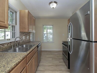 2708 48th St, Des Moines, IA 50310 - photo 4