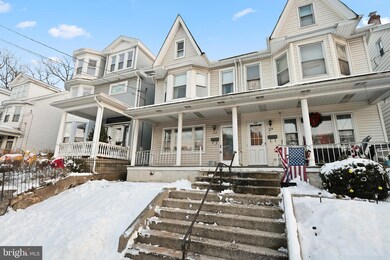 728 E Broad St, Tamaqua, PA 18252 - photo 2