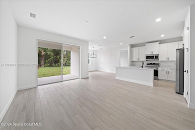 2139 Sans Souci Se Ave, North Port, FL 32909 - photo 3