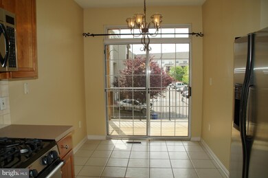 1606 Hunting Creek Dr unit A, Alexandria, VA 22314 - photo 7