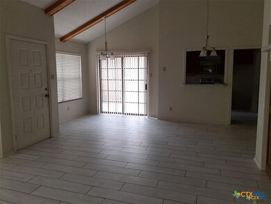 1133 Ashby St unit C-9, Seguin, TX 78155 - photo 5