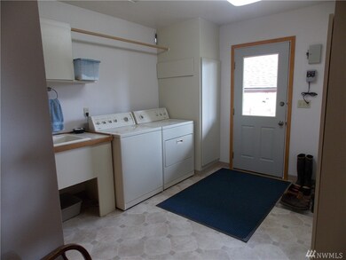 17912 138th Ave SE, Yelm, WA 98597 - photo 4