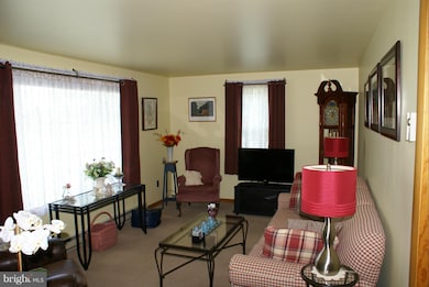 13554 Countryside Dr, Greencastle, PA 17225 - photo 2