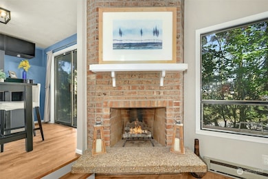 8517 242nd St SW unit 604B, Edmonds, WA 98026 - photo 5