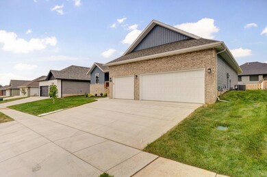 811 E Tarpon Rd-3