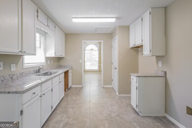 2353 Loren Falls Ln SW, Marietta, GA 30008 - photo 7