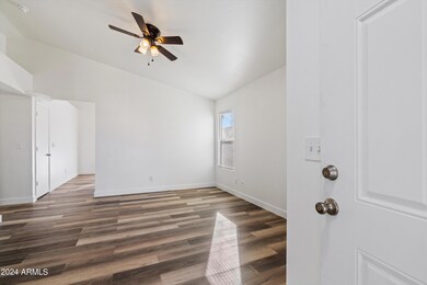 07-Living Room