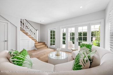 173 Peruvian Ave unit 5, Palm Beach, FL 33480 - photo 2