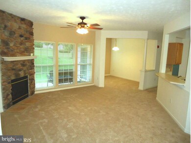 2503 Amber Orchard Ct W unit 103, Odenton, MD 21113 - photo 4