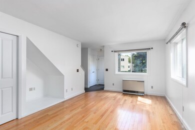 O8 Grandview Dr unit o-8, South Burlington, VT 05403 - photo 2