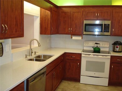 7267 Papaya Way, Tamarac, FL 33321 - photo 4