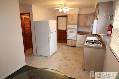 101 Stelton Rd, Piscataway, NJ 08854 - photo 4