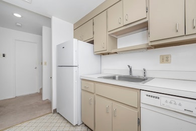 321 Harvard St unit 208, Cambridge, MA 02139 - photo 7