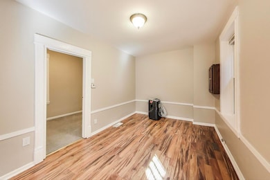 1131 W Taylor St unit 1R, Chicago, IL 60607 - photo 5