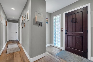 6849 W Waverly Ave, Redding, CA 96001 - photo 4