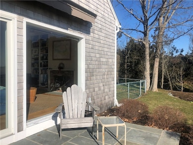 457 Tuckerman Ave, Middletown, RI 02842 - photo 4