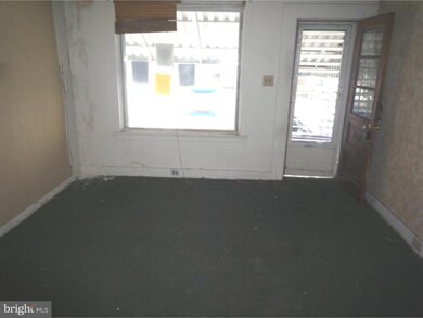 917 Marion St, Reading, PA 19604 - photo 2