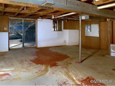 109 Le An Hurst Rd, Asheville, NC 28803 - photo 7