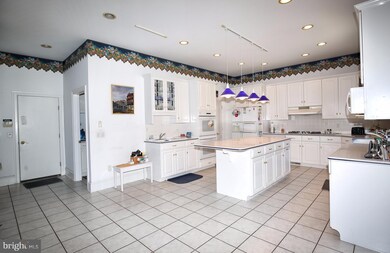 12903 Lance Cir, Hagerstown, MD 21742 - photo 6