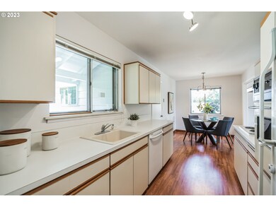 1810 SW 139th Ave, Beaverton, OR 97005 - photo 6