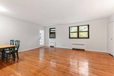 163-33 Willets Point Blvd unit Upper, Whitestone, NY 11357 - photo 2