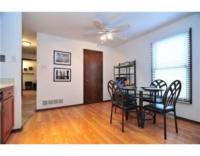 Kitchen. Spacious breakfast area with large window